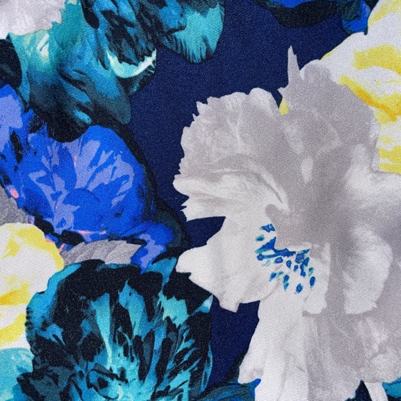 Old Navy Active Go-Dry Womens Floral Leggings Wotkout Pants Size Small - Picture 4 of 8